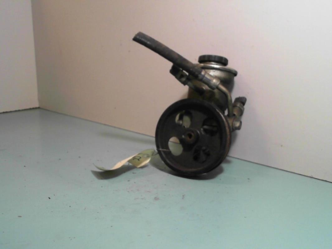 Pompe de direction TOYOTA COROLLA VERSO 2 PHASE 1 Diesel - 1