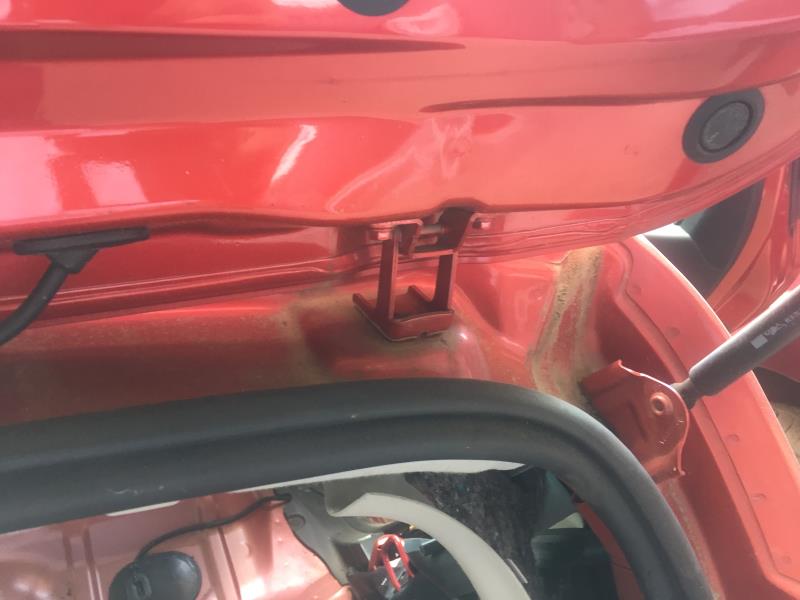 Charniere de hayon RENAULT CLIO 4 PHASE 1 Diesel - 1