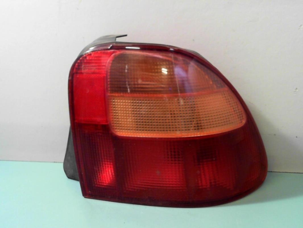 Fanale posteriore principale destro (luci) ROVER 400 2 Diésel - 1