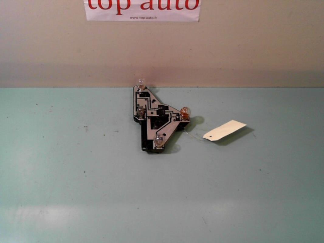 Base portalampade fanale posteriore destro LANCIA LYBRA Diésel - 1