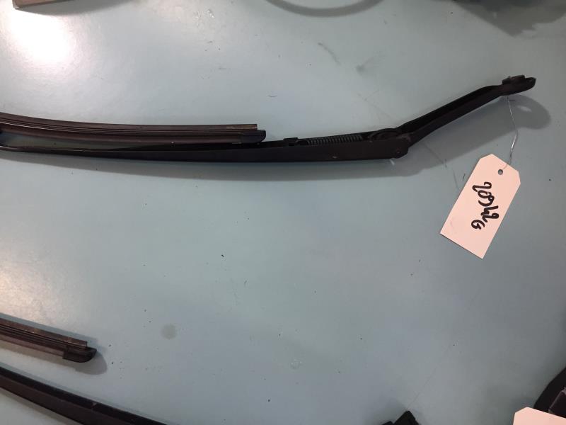 Braccio tergicristallo anteriore sinistro BMW SERIE 3 E46 PHASE 1 Diésel - 1