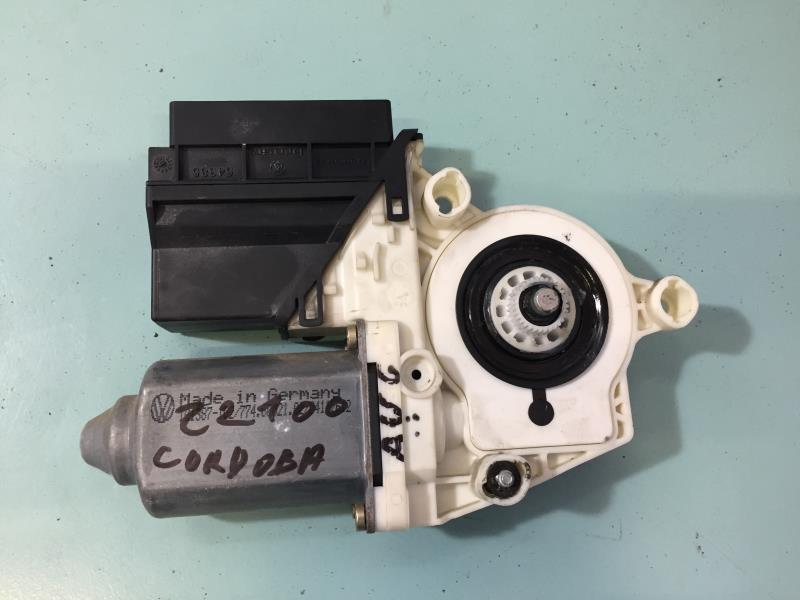 Motore alzacristalli anteriore sinistro SEAT CORDOBA 1 VARIO PHASE 2 BREAK Diésel - 1