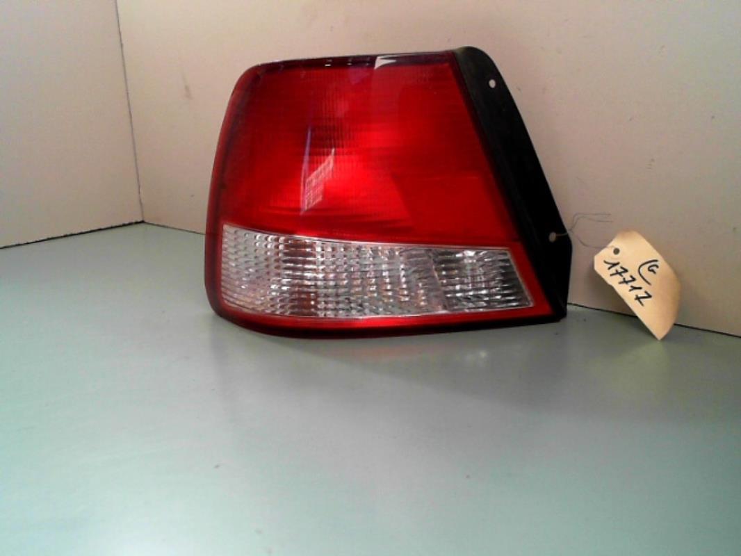 Fanale posteriore principale sinistro (luci) HYUNDAI ACCENT 2 Diésel - 1