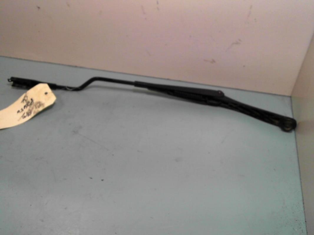 Braccio tergicristallo anteriore sinistro FIAT GRANDE PUNTO Diésel - 1