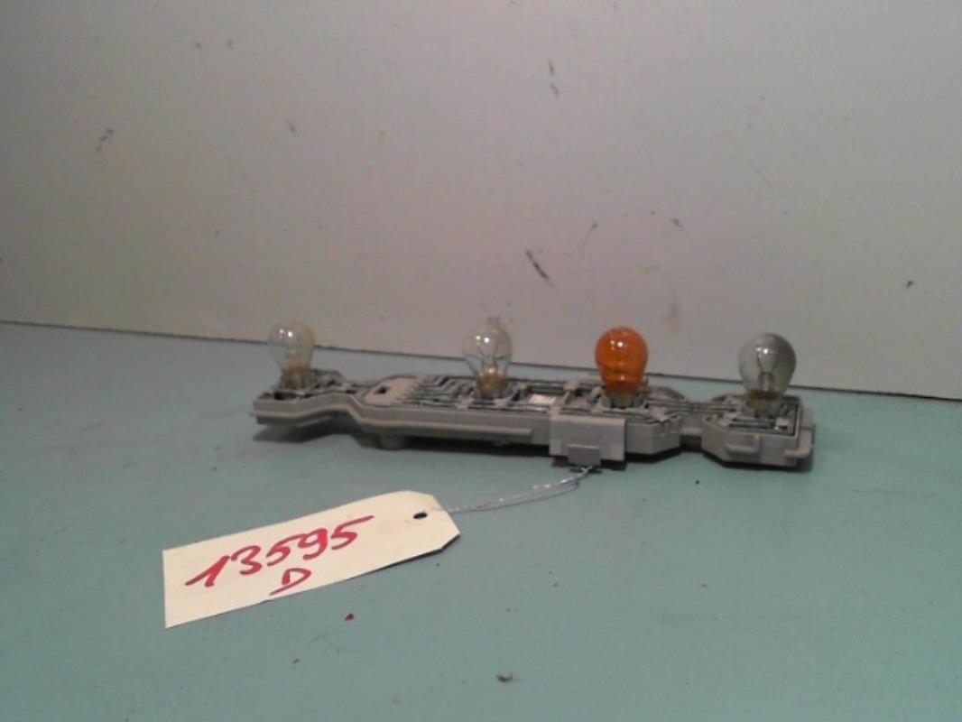 Base portalampade fanale posteriore destro FORD TRANSIT CONNECT 1 PHASE 1 Diésel - 1