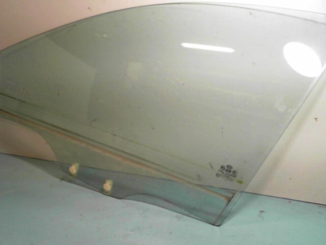 Vitre avant gauche KIA RIO 2 PHASE 2  - 1