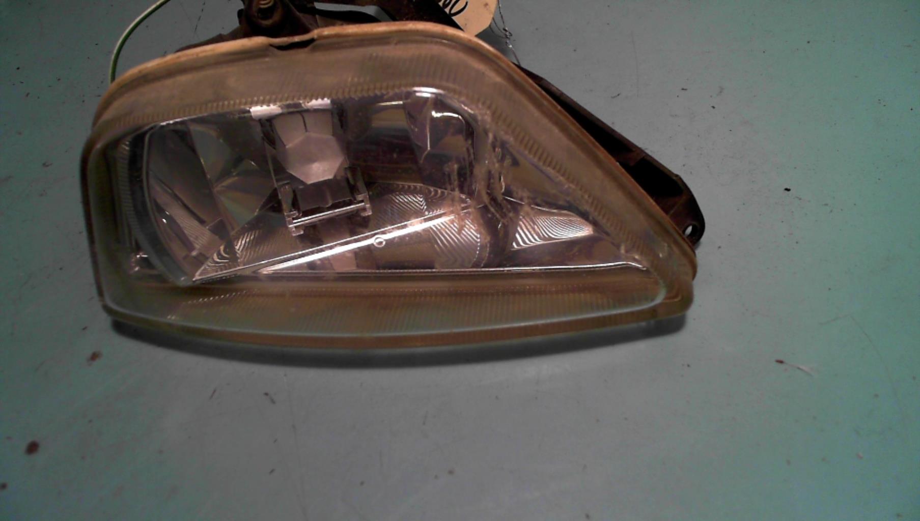 Fendinebbia sinistro (luce) FORD FOCUS 1 Gasolina - 1