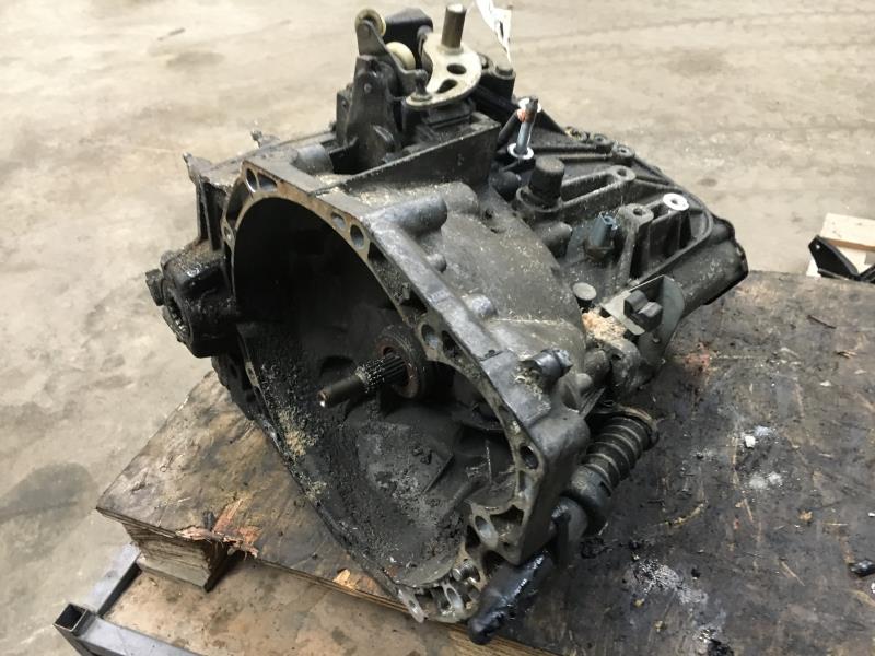 Boite de vitesses PEUGEOT 407 PHASE 1 BREAK Diesel - 1