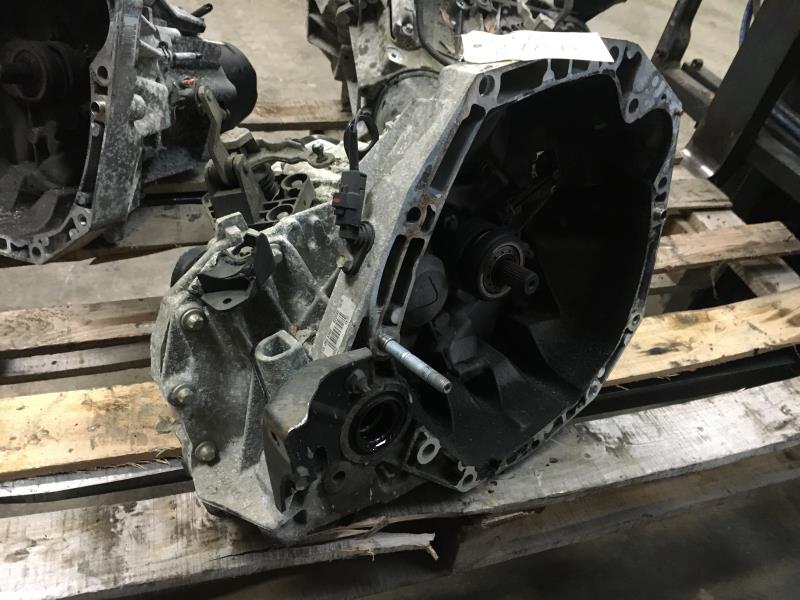 Boite de vitesses RENAULT CLIO 3 PHASE 1 Diesel - 1