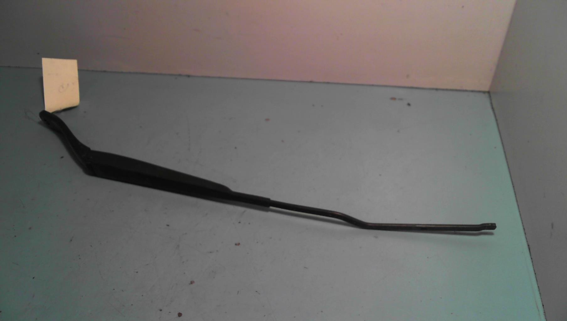 Braccio tergicristallo anteriore sinistro CITROEN C3 2 PHASE 1 Diésel - 1