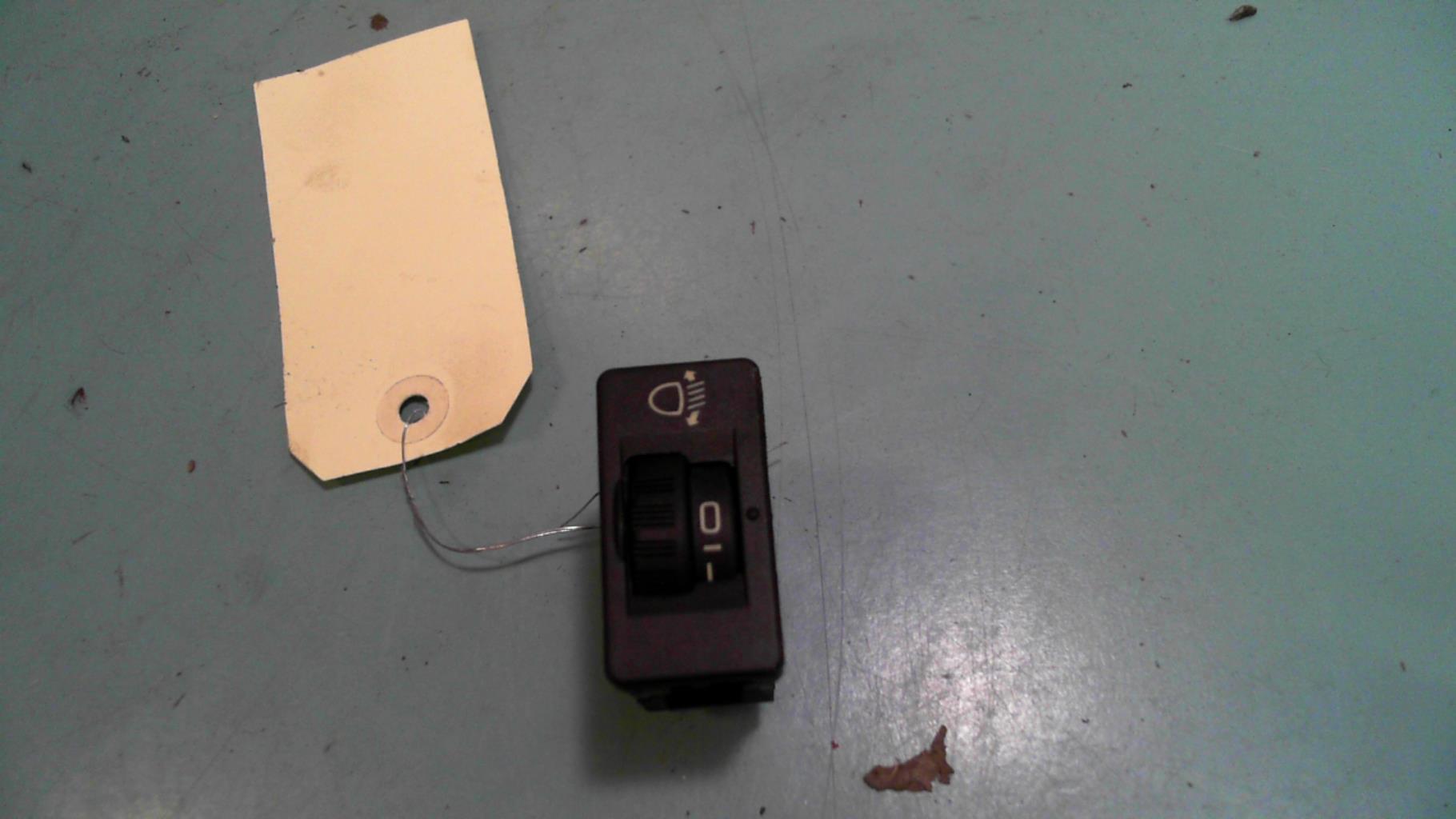 Comando regolazione altezza fari PEUGEOT 3008 1 PHASE 1 Diésel - 1