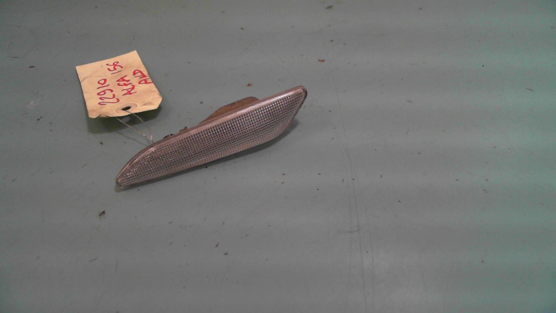 Ripetitore lampeggiante anteriore destro (Luci) ALFA ROMEO 156 PHASE 3 BREAK Diésel - 1
