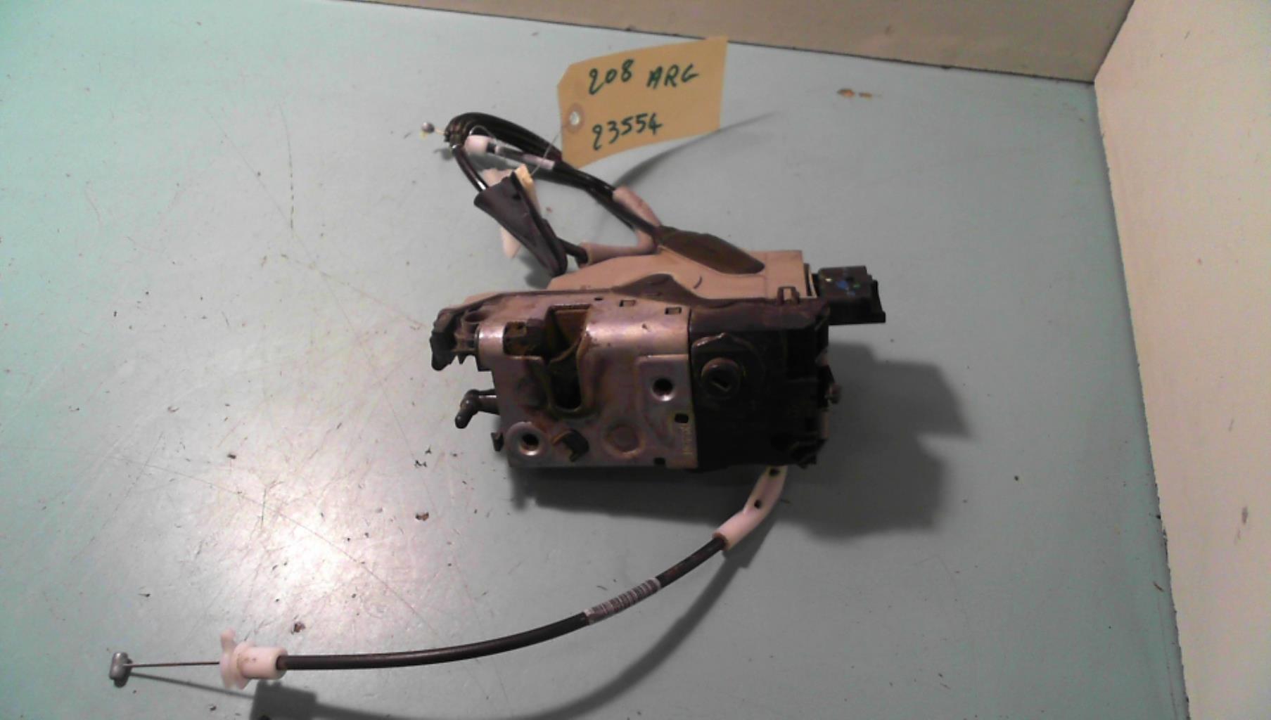 Serratura posteriore sinistra PEUGEOT 208 1 PHASE 1 Diésel - 1