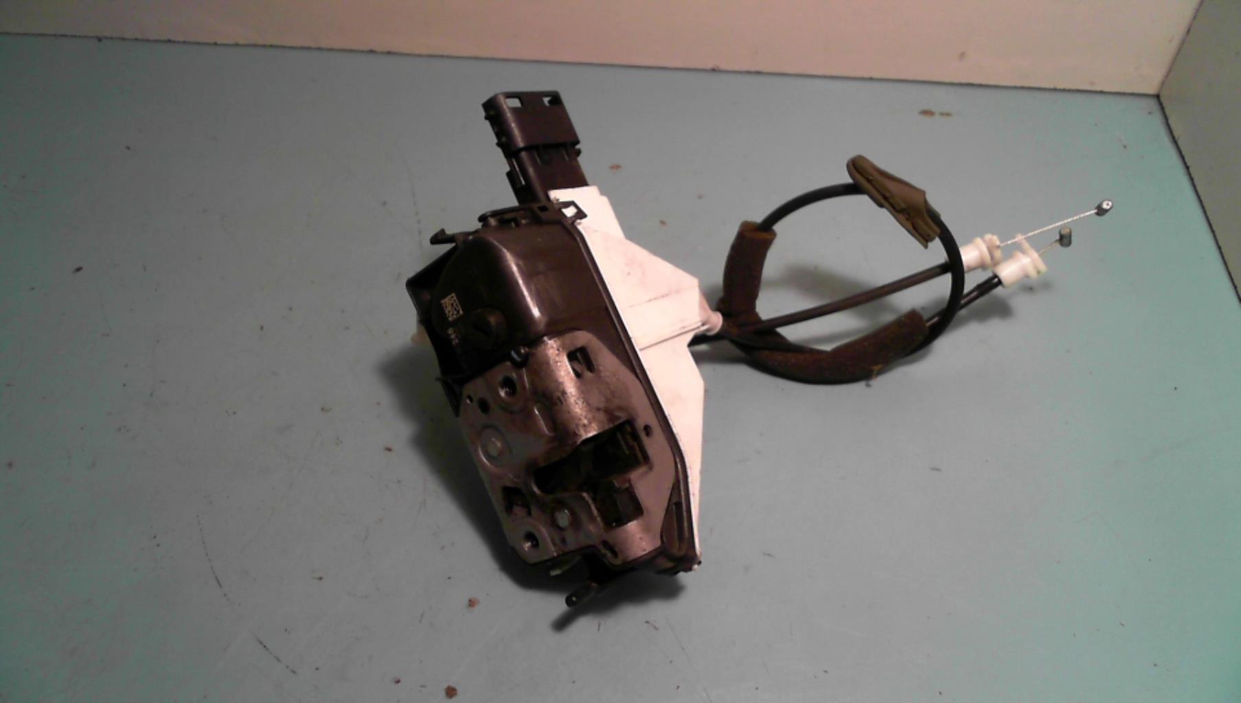 Serrure avant droit CITROEN C3 2 PHASE 1 Diesel - 1