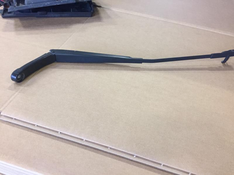 Braccio tergicristallo anteriore sinistro VOLKSWAGEN TOURAN 1 PHASE 1 Diésel - 1