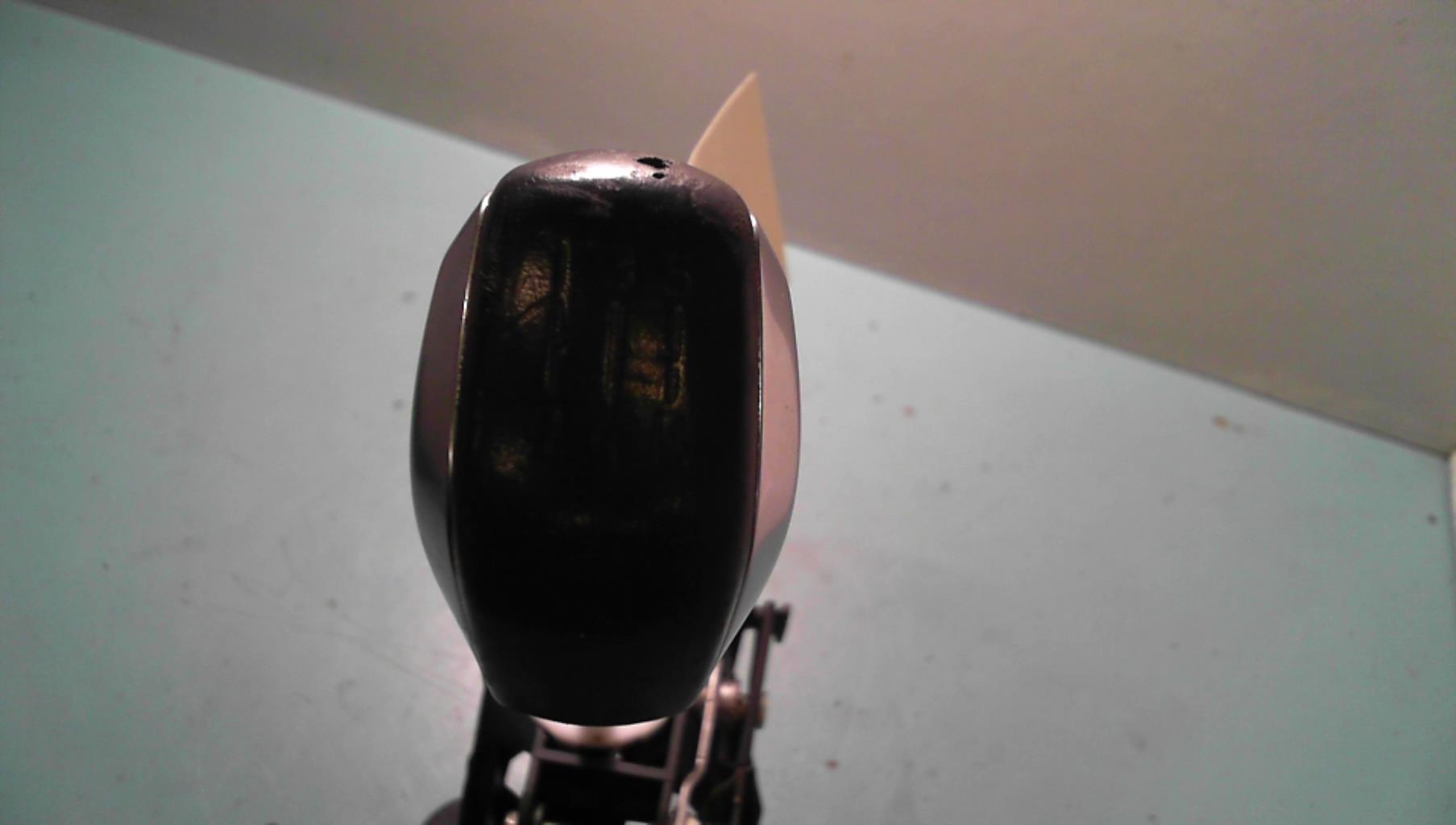 Pomello del cambio PEUGEOT 208 1 PHASE 1 Diésel - 1