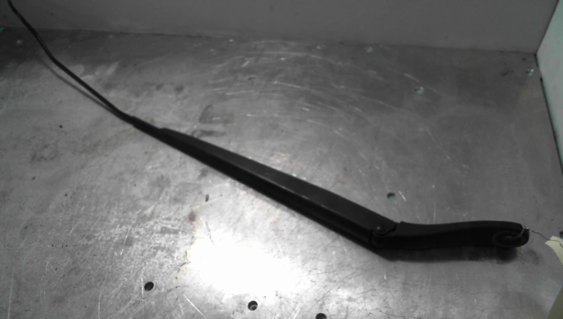 Braccio tergicristallo anteriore destro CITROEN C3 2 PHASE 2 Diésel - 1