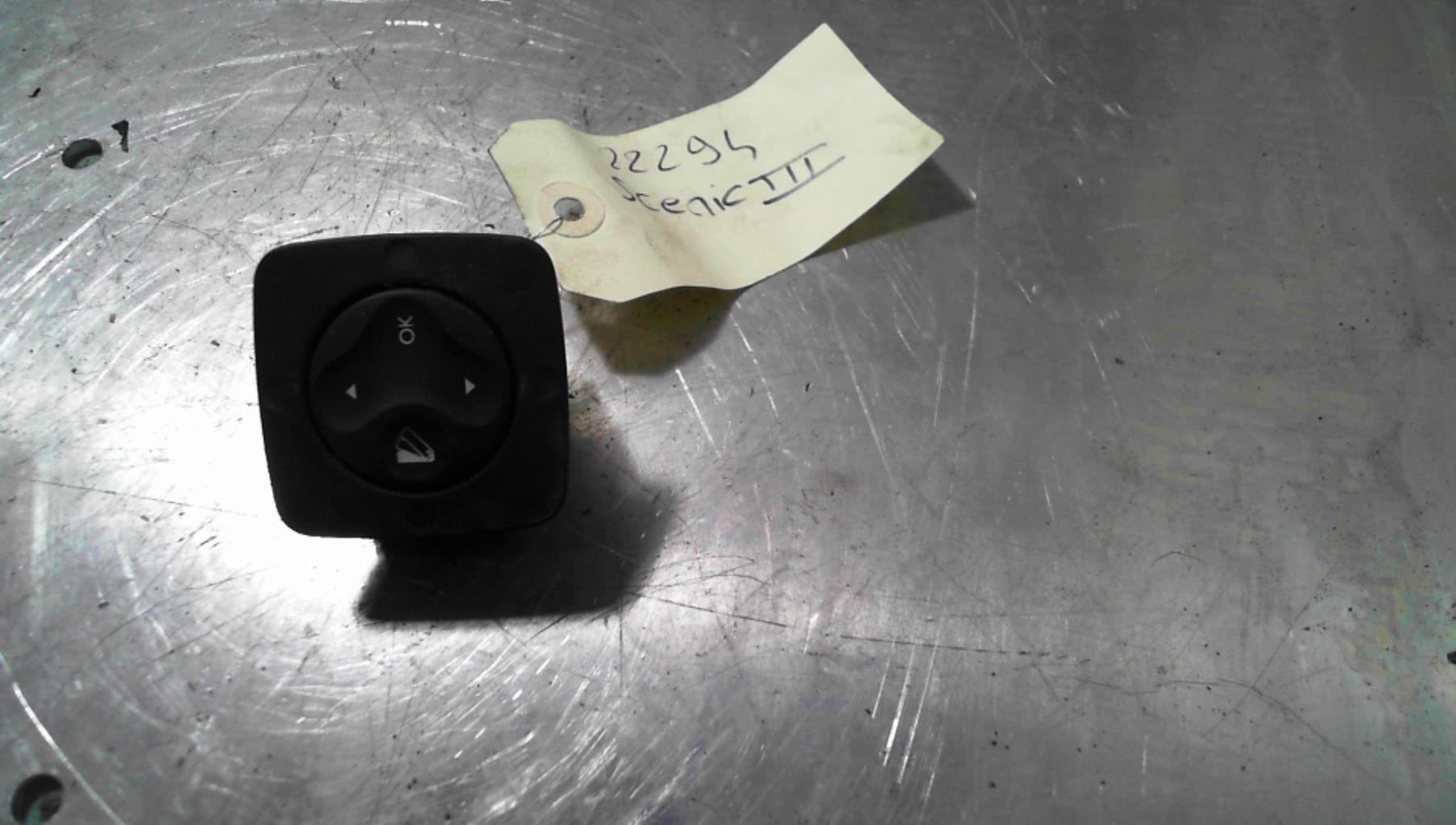 Commande retroviseurs RENAULT SCENIC 3 PHASE 1 Diesel - 1
