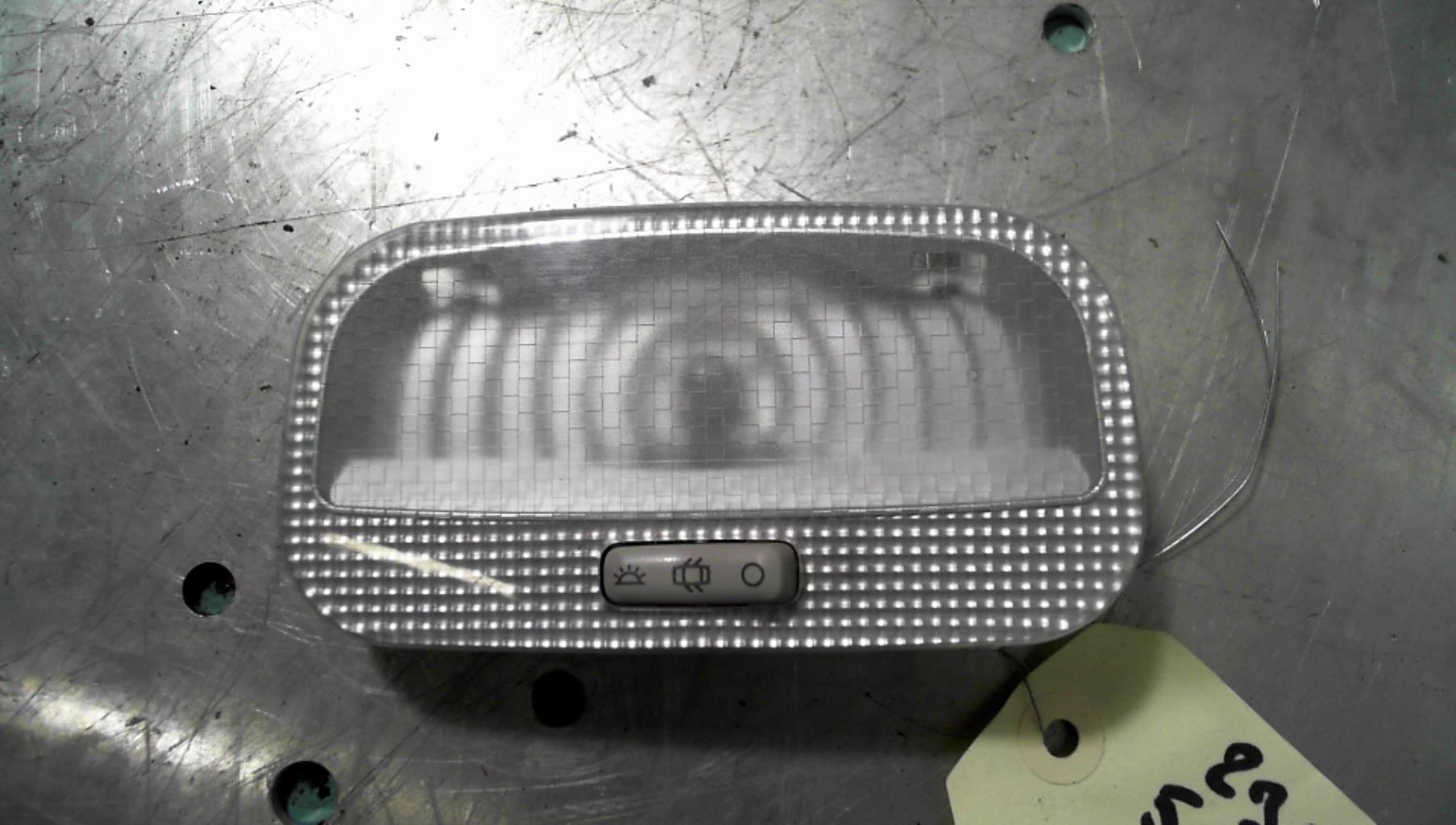 Luce di cortesia PEUGEOT 5008 1 PHASE 1 Diésel - 1