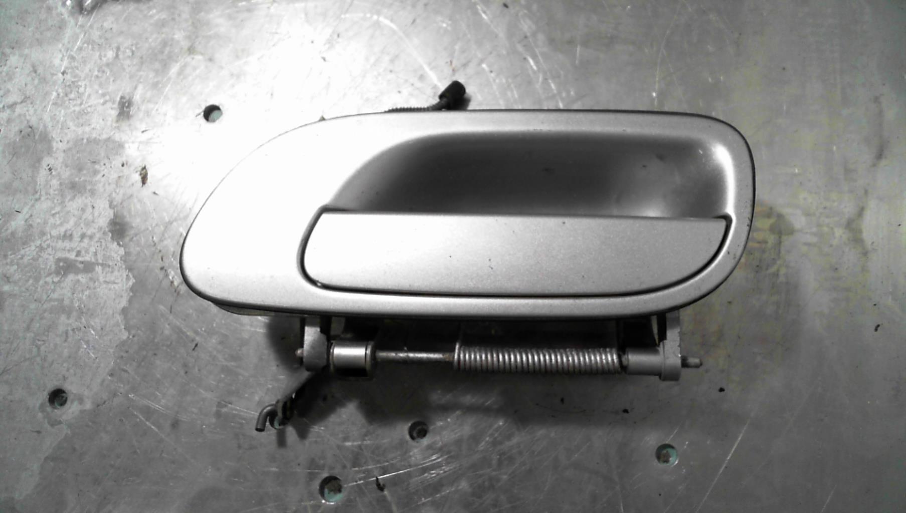 Maniglia portiera posteriore sinistra VOLVO S 60 1 PHASE 1 Diésel - 1