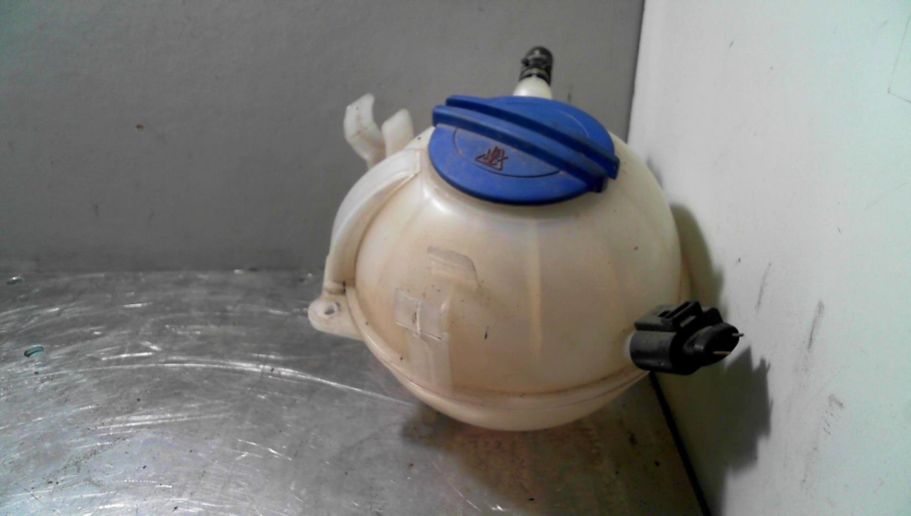 Vaso di espansione VOLKSWAGEN GOLF 6 Diésel - 1