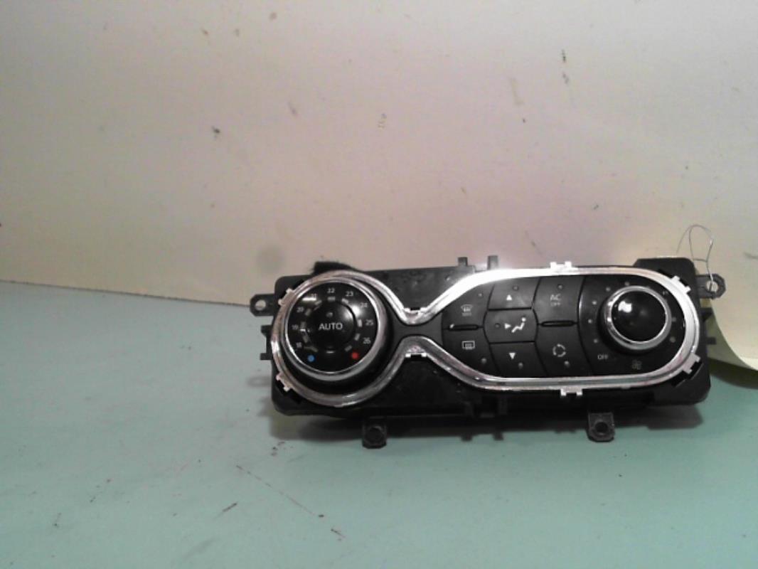 Commande chauffage RENAULT CLIO 4 PHASE 1 Essence - 1