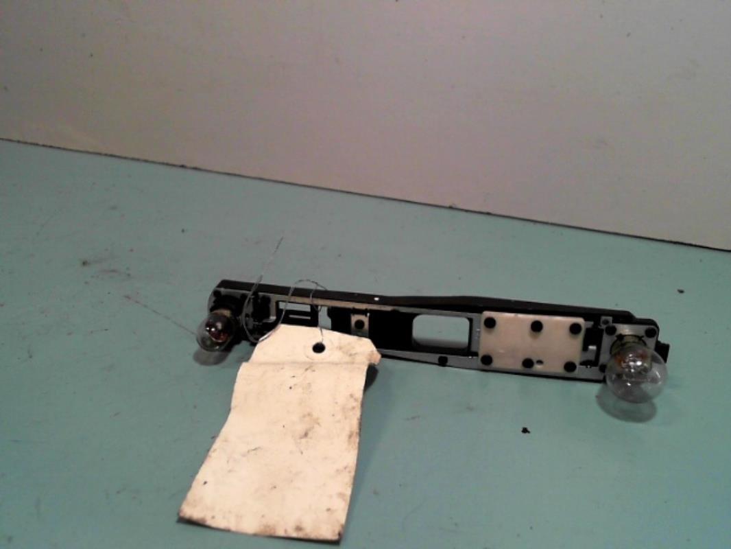 Base portalampade fanale posteriore destro CITROEN C5 1 PHASE 2 Diésel - 1