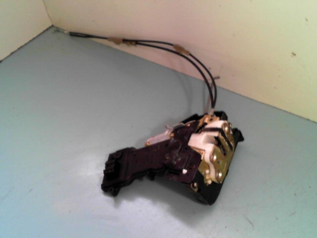 Serrure avant droit MAZDA 2 1 Essence - 1