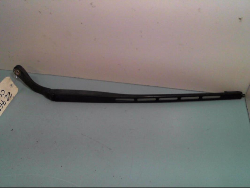 Braccio tergicristallo anteriore destro CITROEN C4 1 PHASE 1 Diésel - 1