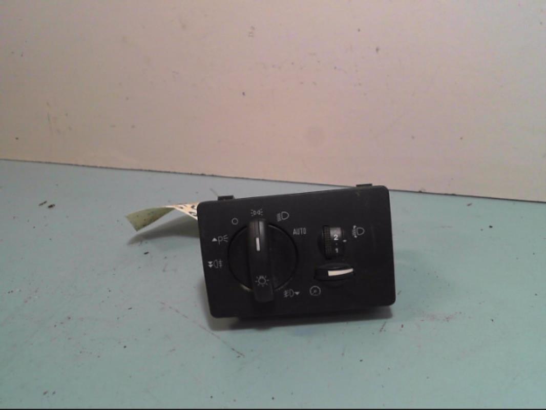 Commande de phare FORD FOCUS 2 PHASE 2 Diesel - 1