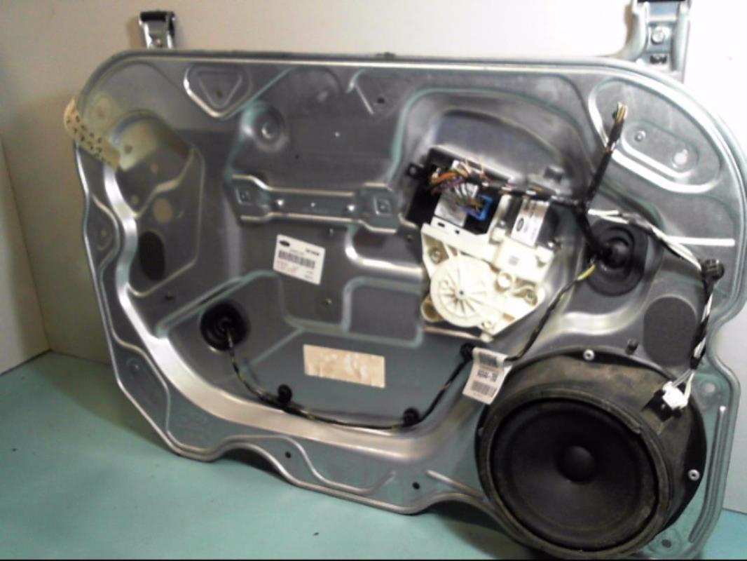 Alzacristalli elettrico anteriore sinistro FORD FOCUS 2 PHASE 2 Diésel - 1