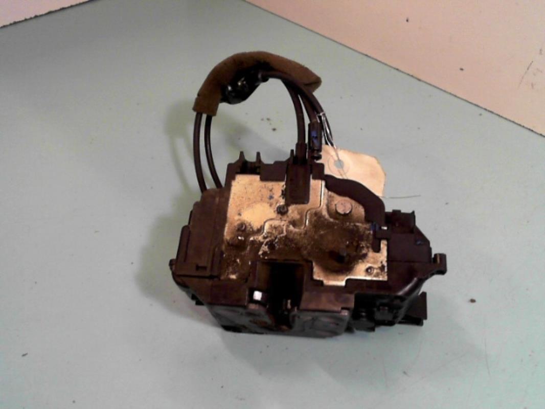 Serratura posteriore sinistra RENAULT CLIO 3 PHASE 2 Diésel - 1