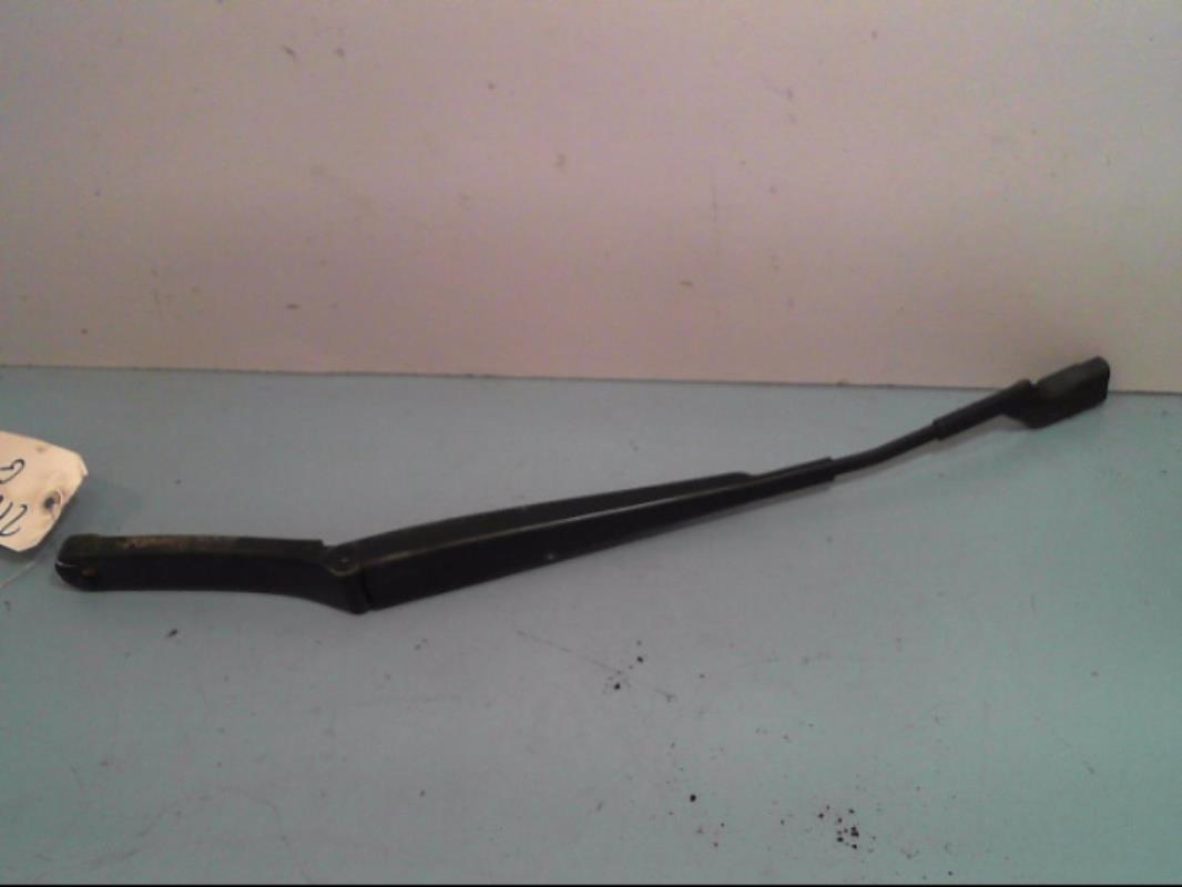 Braccio tergicristallo anteriore sinistro SEAT IBIZA 4 PHASE 1 COUPE Diésel - 1