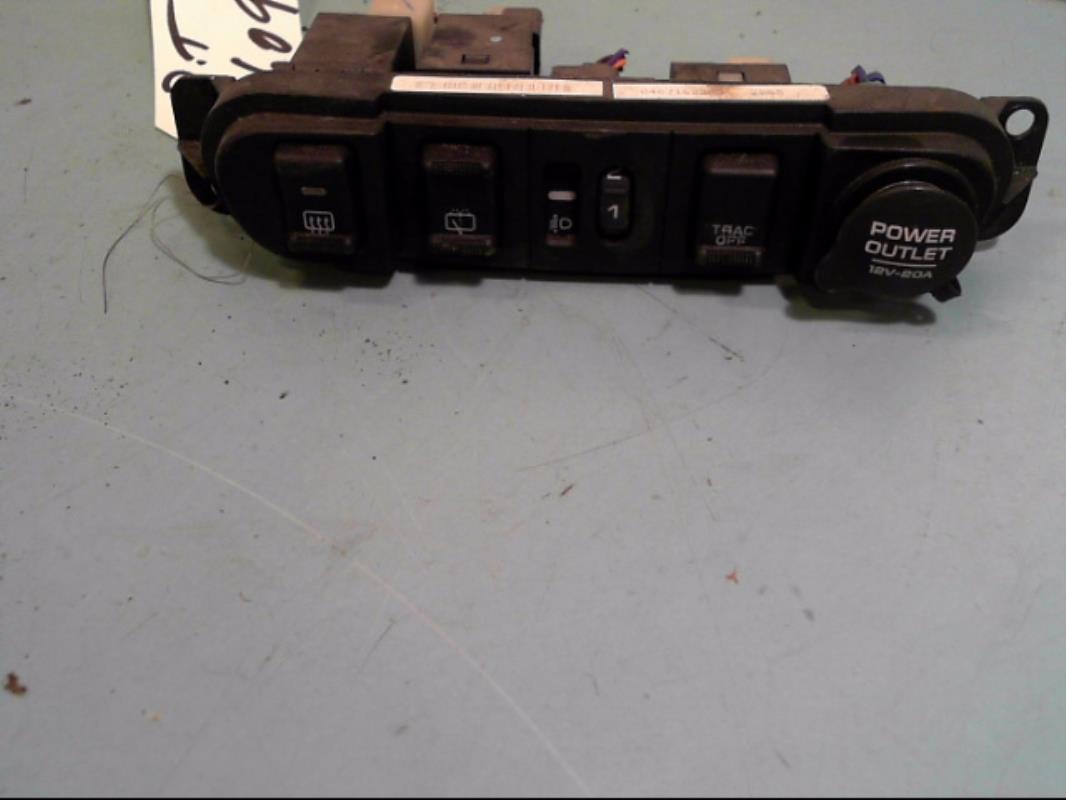 Commande de reglage hauteur de phare CHRYSLER PT CRUISER PHASE 1 BREAK Essence - 1