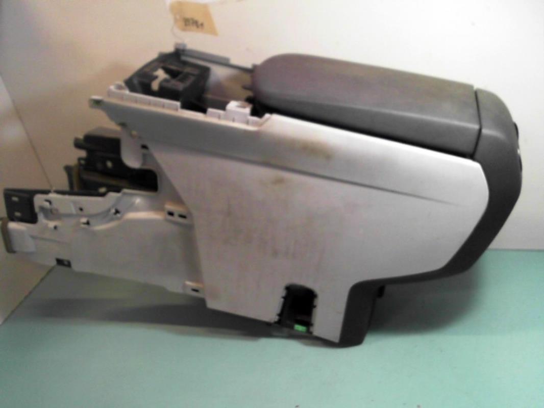 Consolle centrale (interno in plastica) PEUGEOT 3008 1 PHASE 1 Diésel - 1