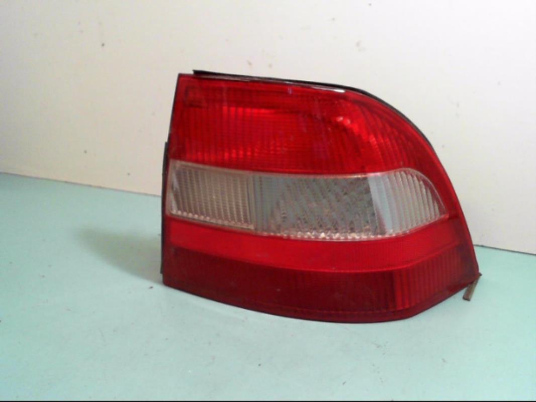 Fanale posteriore principale destro (luci) OPEL VECTRA B PHASE 1 Diésel - 1