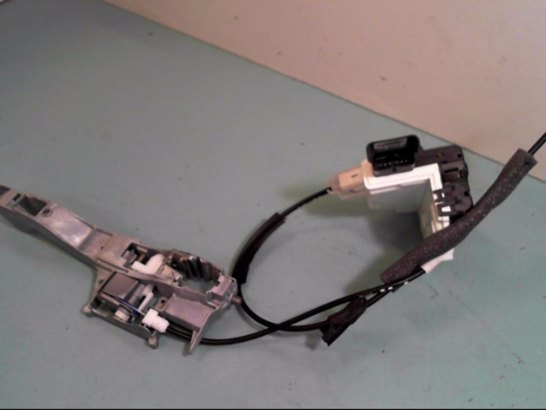 Serrure avant droit CITROEN C5 2 Diesel - 1