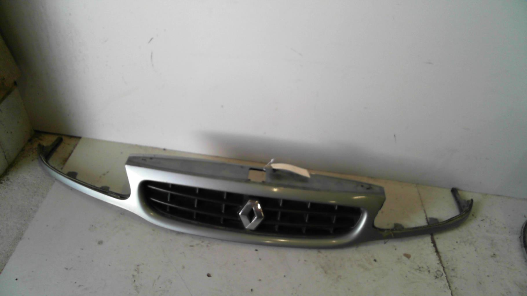 Calandre RENAULT SAFRANE PHASE 2 Diesel - 1