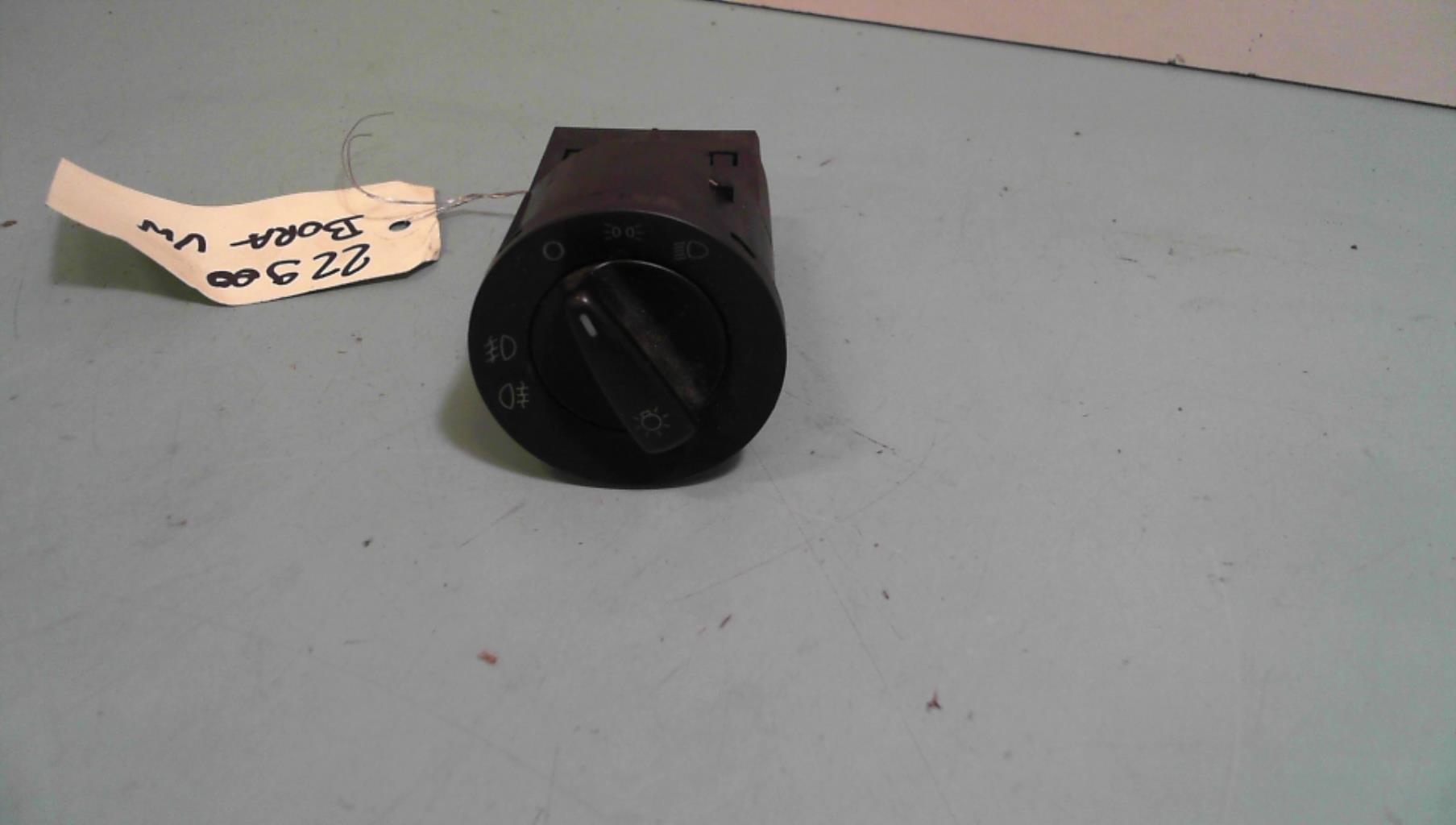 Commande de phare VOLKSWAGEN BORA BREAK Diesel - 1