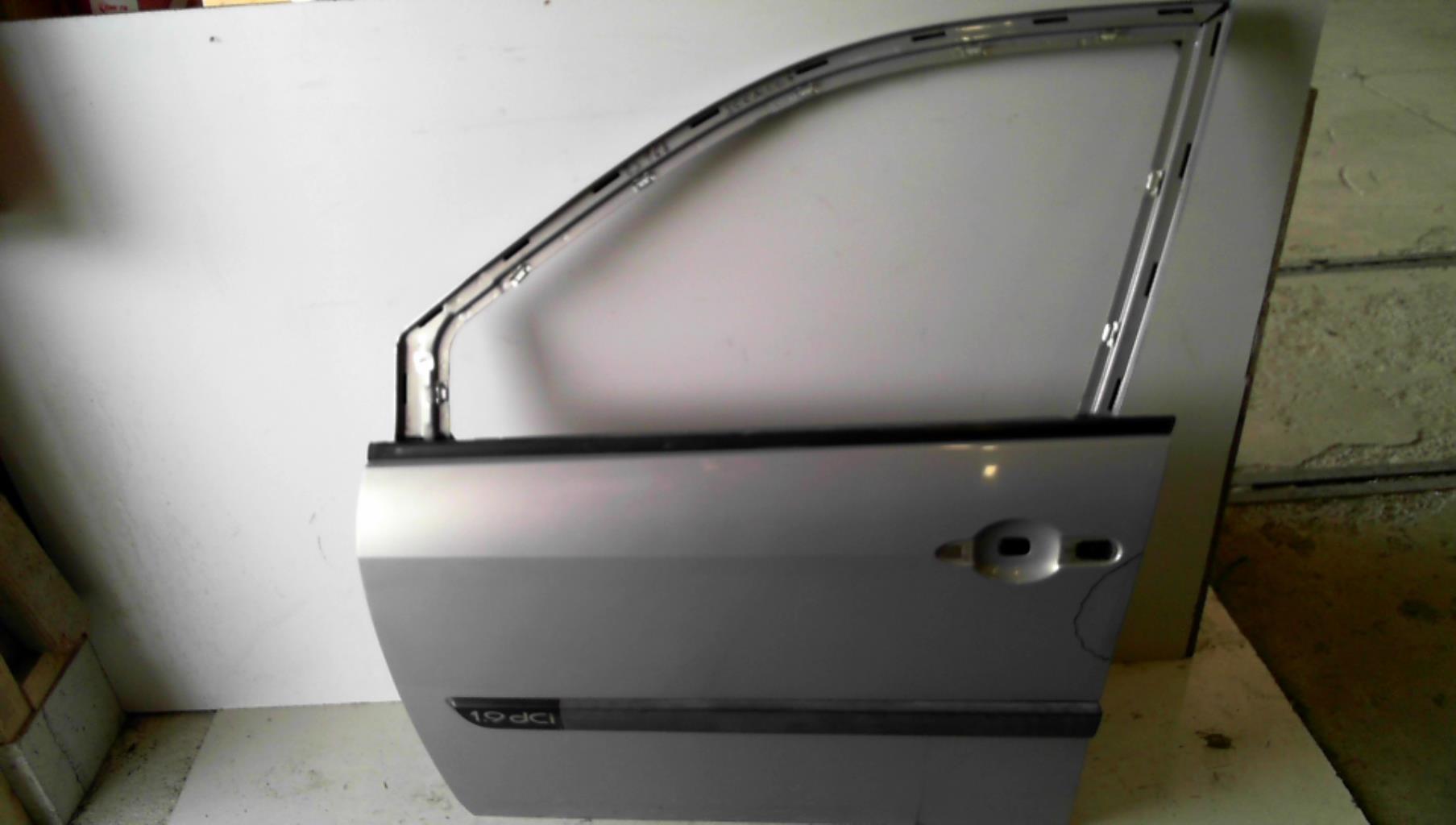 Porte avant gauche RENAULT SCENIC 2 PHASE 1 Diesel - 1