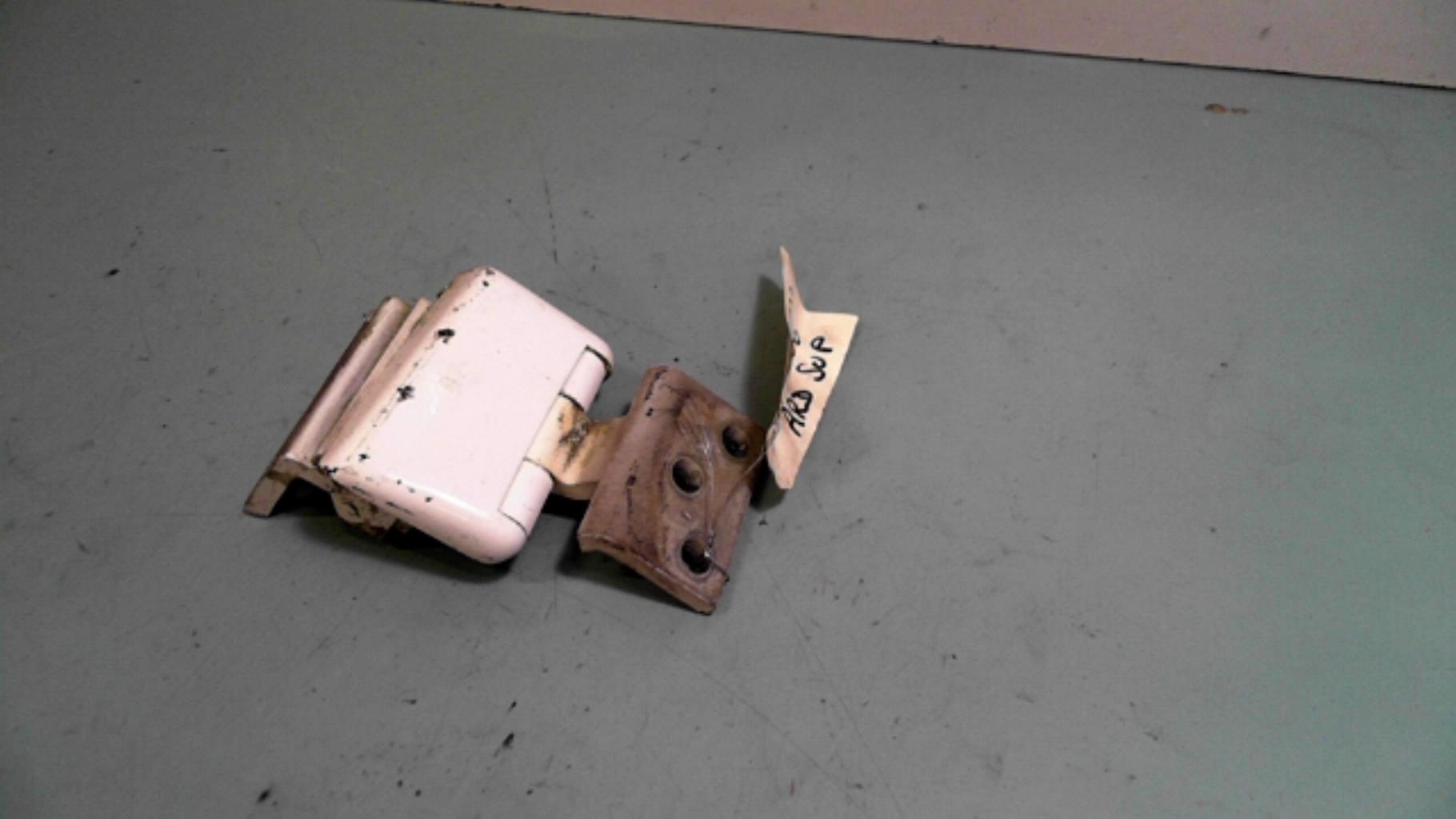 Cerniera porta bagagliaio destra CITROEN BERLINGO 1 PHASE 1 Diésel - 1