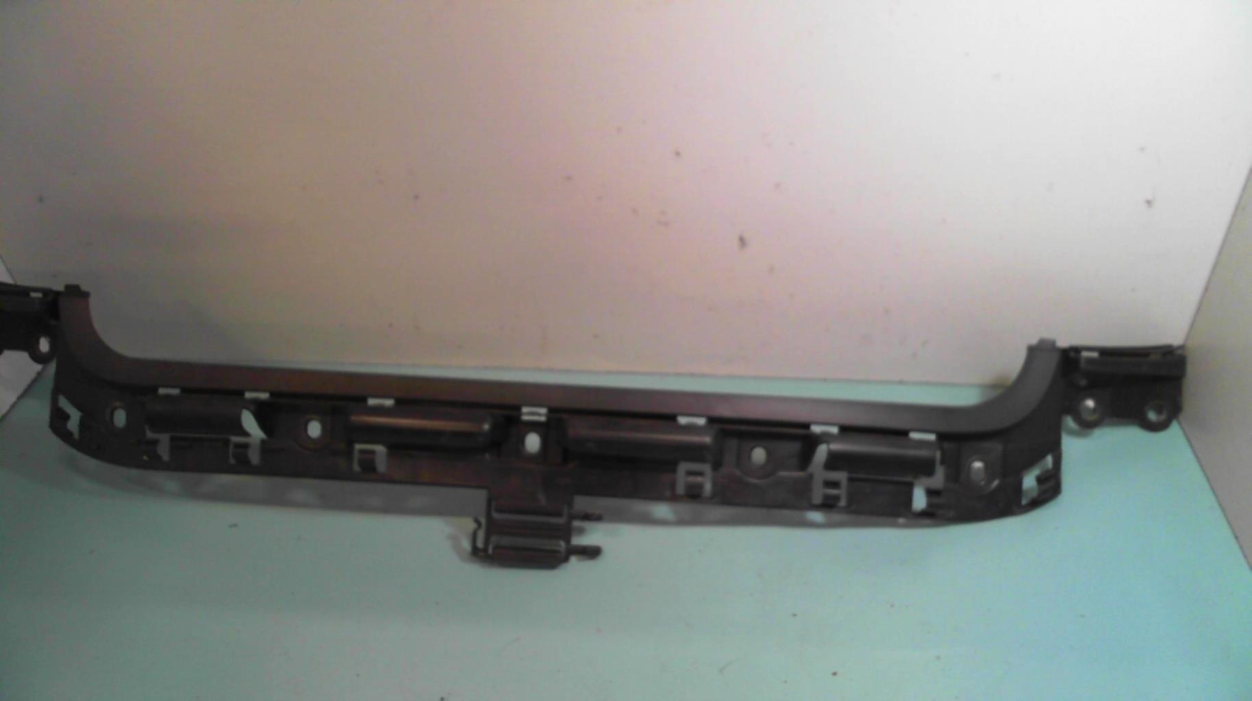 Supporto paraurti posteriore BMW SERIE 1 E87 PHASE 2 Diésel - 1