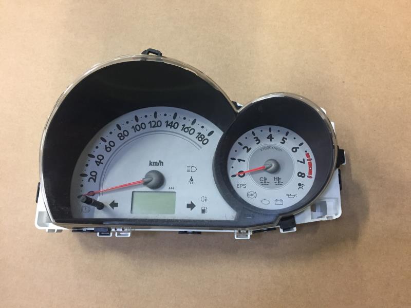 Compteur DAIHATSU TREVIS Essence - 1