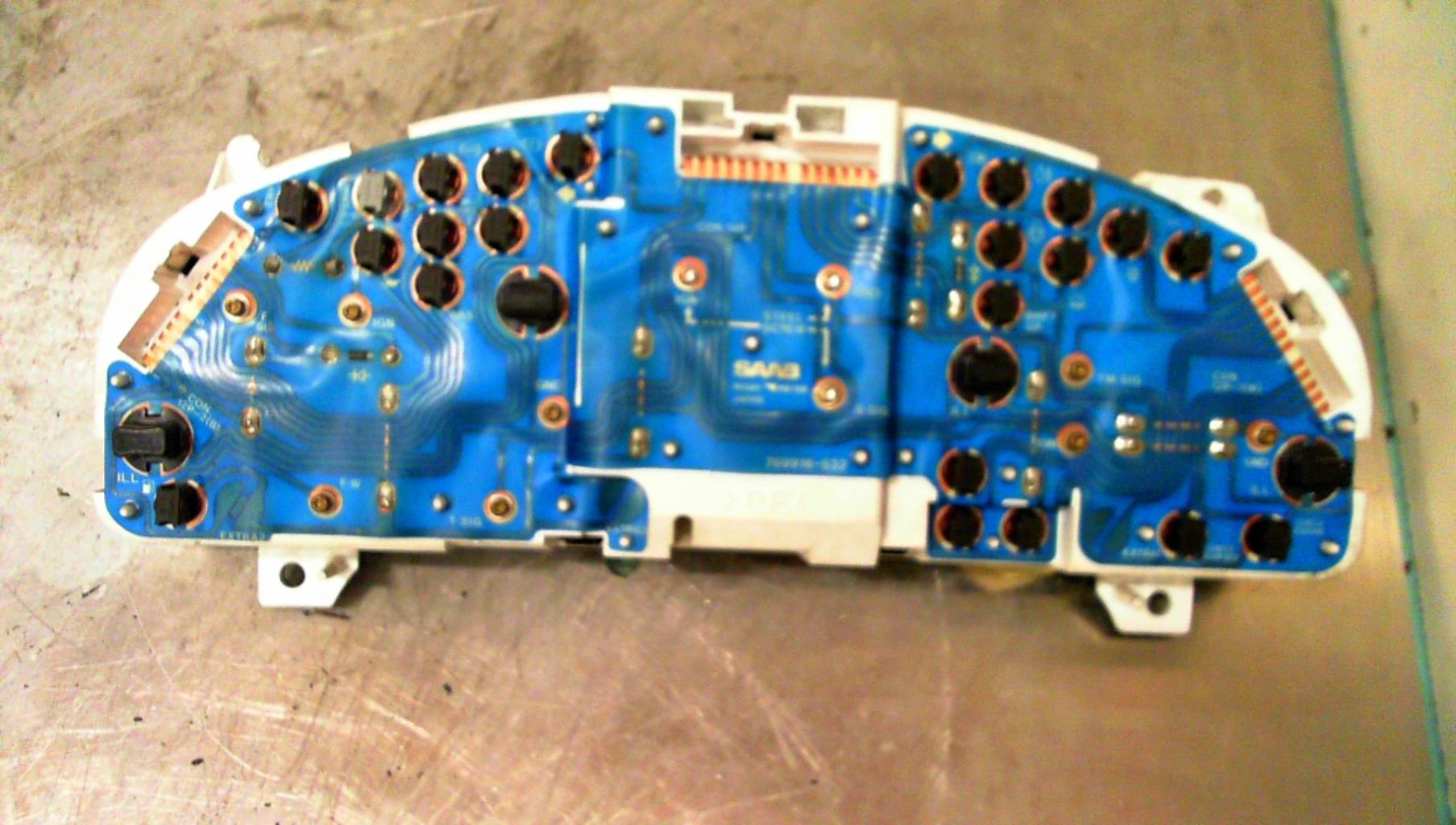Compteur SAAB 900 2 Essence/GPL - 1