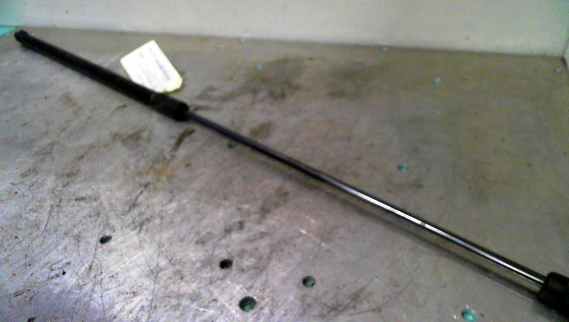 Verin de capot VOLKSWAGEN GOLF 7 PHASE 1 Diesel - 1