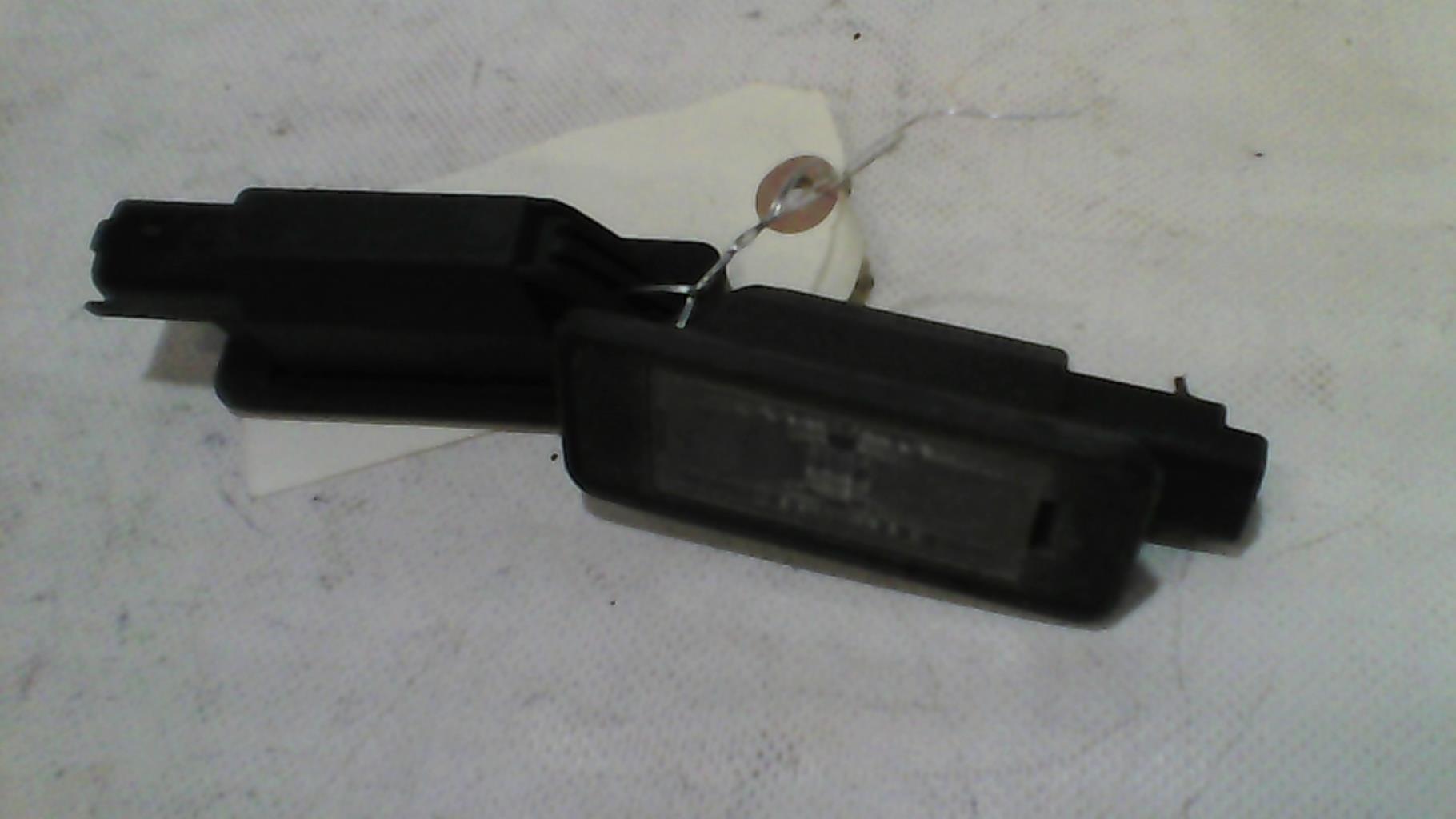 Luci targa CITROEN C4 PICASSO 2 PHASE 1  - 1