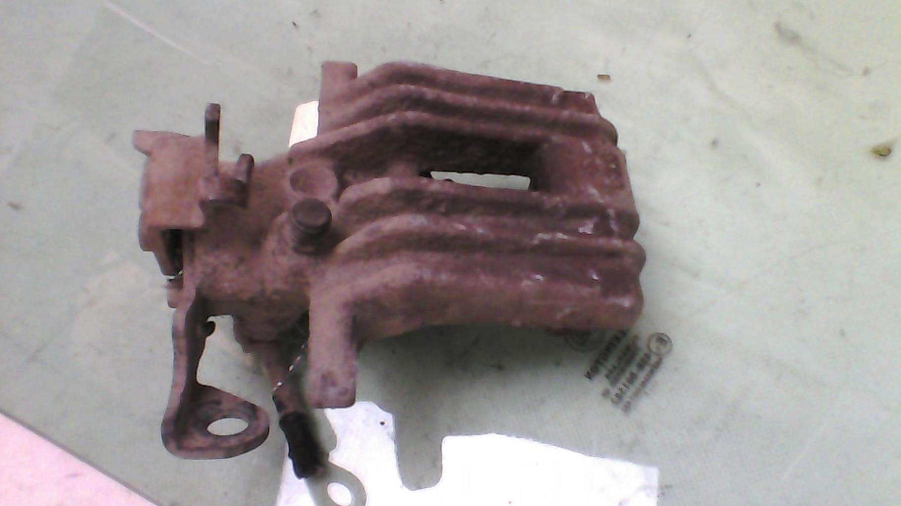 Pinza freni posteriore sinistra AUDI A6 2 PHASE 1 Diésel - 1