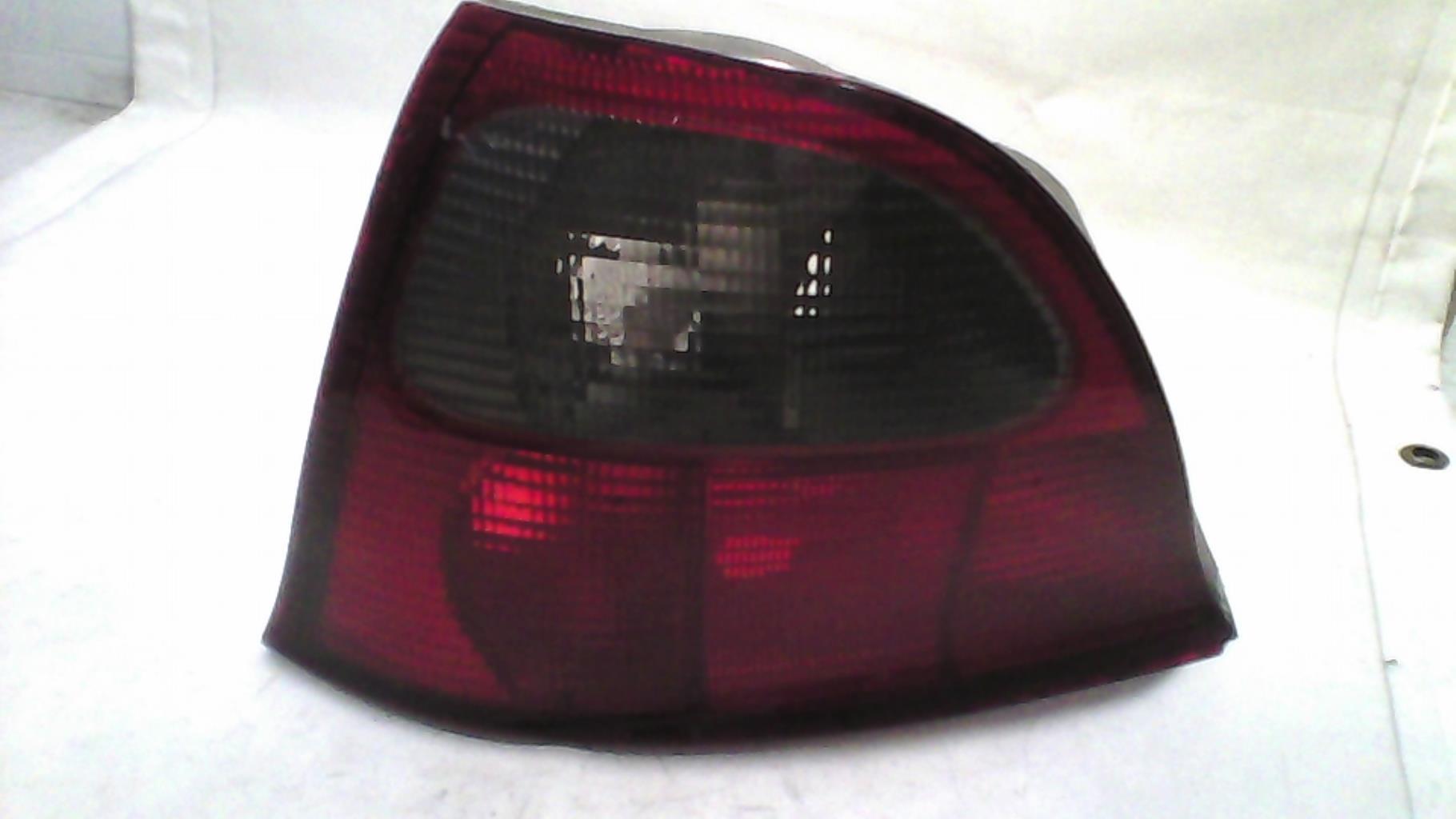 Fanale posteriore principale sinistro (luci) ROVER 200 2 Diésel - 1