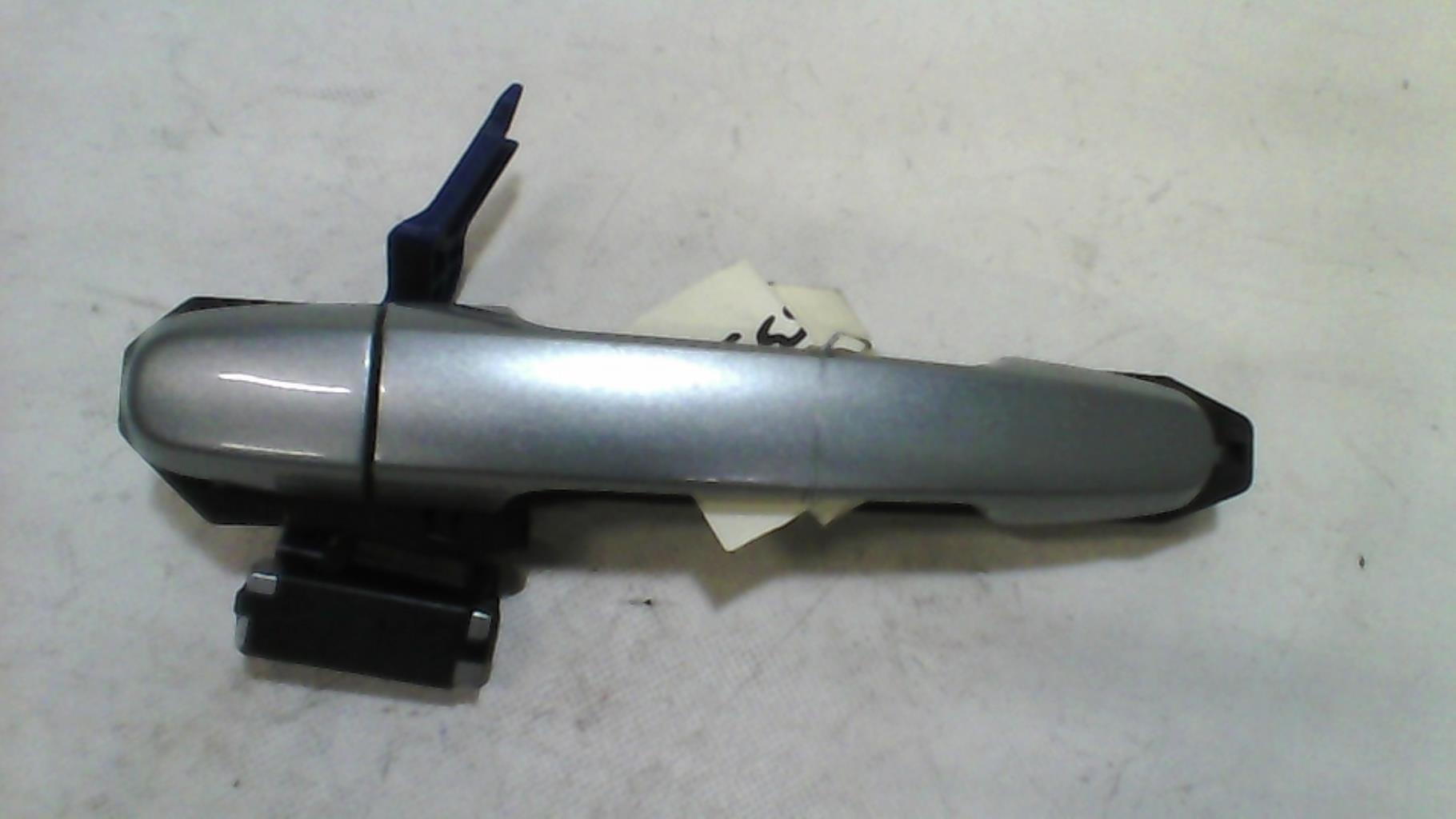 Maniglia portiera posteriore sinistra TOYOTA YARIS 2 PHASE 1 Gasolina - 1