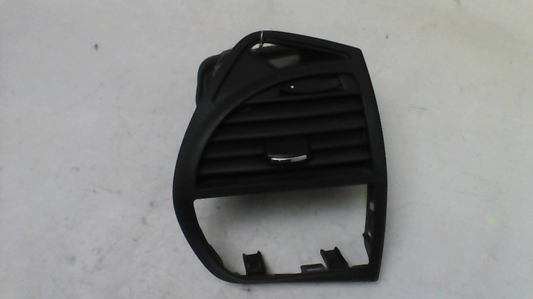 Bocchetta aerazione cruscotto anteriore destra CITROEN C4 GRAND PICASSO 1 Diésel - 1